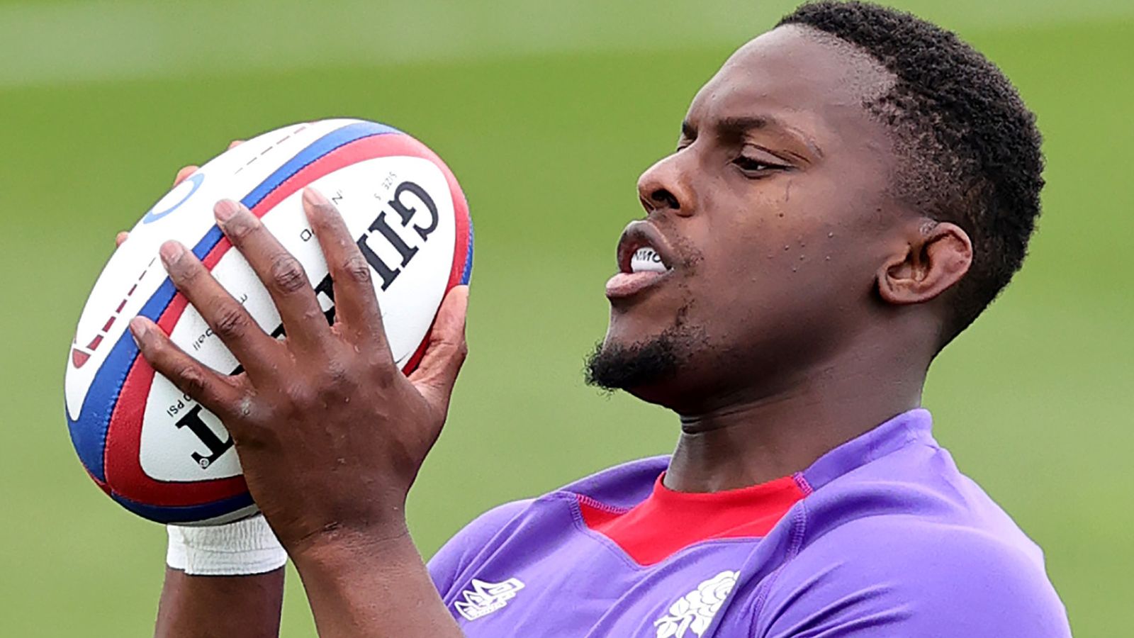 https://e0.365dm.com/24/10/1600x900/skysports-mario-itoje-england_6733501.jpg?20241030193245