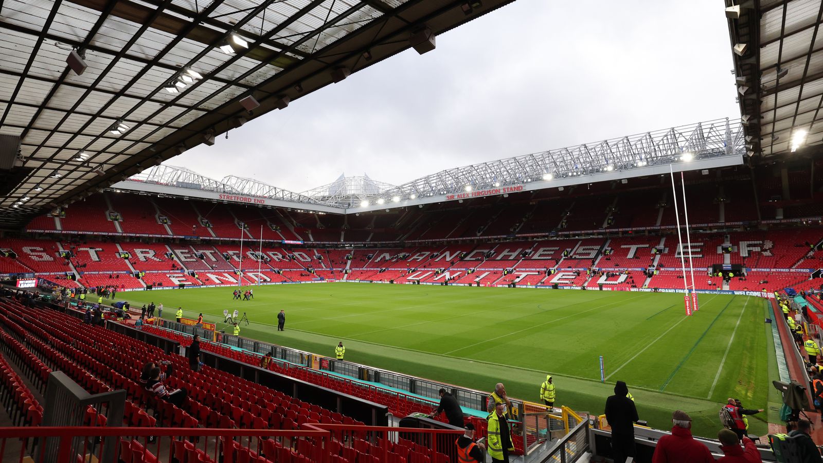 Super League Grand Final to stay at Old Trafford until 2027 after Rugby League Commercial and Man Utd sign new contract | Rugby League News