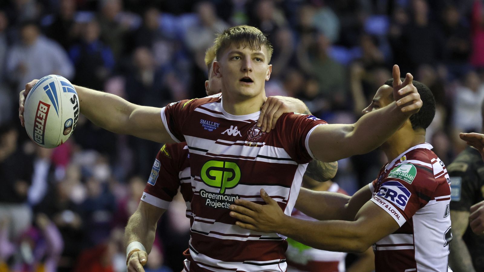 Wigan Warriors 38-0 Leigh Leopards: Reigning champions put in dominant performance to book Grand Final spot | Rugby League News