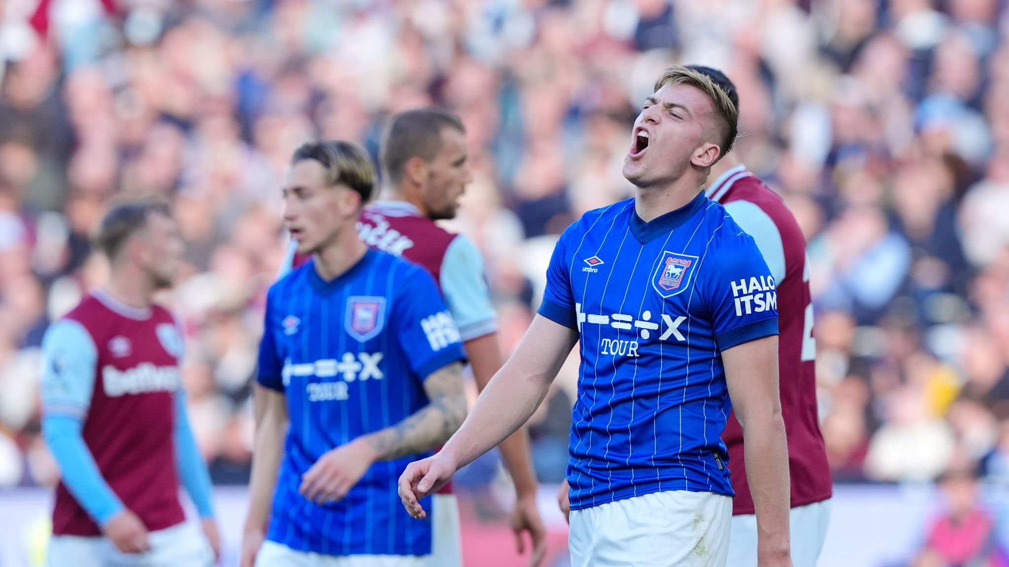 West Ham 4 - 1 Ipswich - Match Report & Highlights