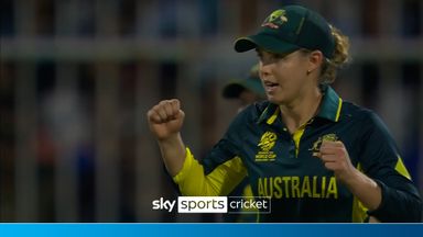 Australia claim four wickets in final over to beat India