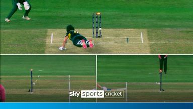 South Africa take huge wicket as Mooney run out