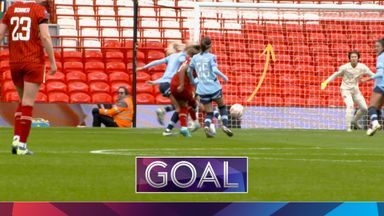 'It's brilliant!' | Super Smith strike puts Liverpool ahead against City