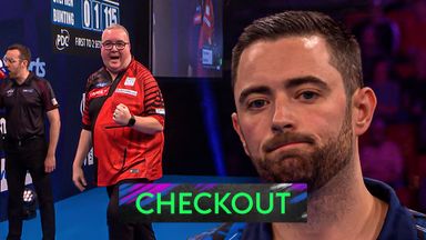 Bunting stuns Humphries with 115 checkout!