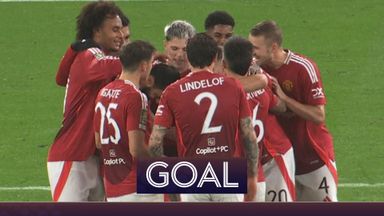 'Blink tonight and you'll miss a goal!' | Fernandes, Casemiro extend Man Utd's lead!