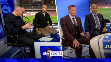 'Are you alright there!?' | Walcott leg touch gives Carra an Henry flashback!