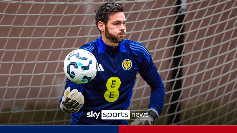 Scotland assistant John Carver says it feels like Craig Gordon "has never been away" from the squad