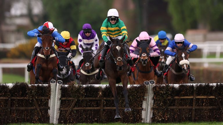 Crebilly goes for the Silver Trophy under Jonjo O'Neill Jr