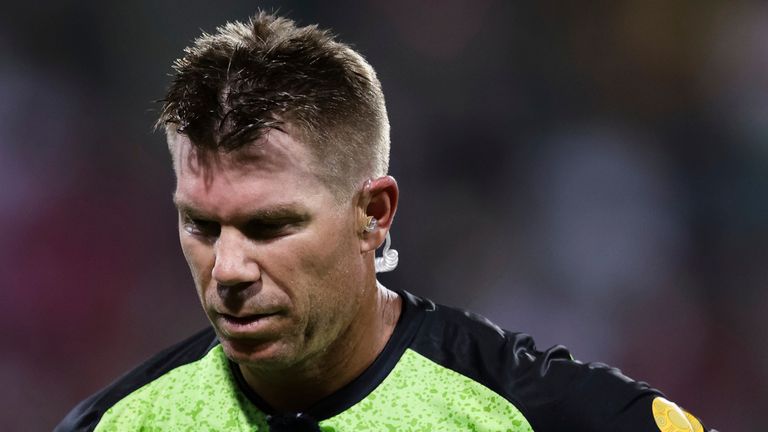 SYDNEY, AUSTRALIA - JANUARY 12: Sydney Thunder player David Warner walks off the field after being given out during the BBL match between Sydney Sixers and Sydney Thunder at the Sydney Cricket Ground on January 12, 2024 in Sydney, Australia. (Photo by Pete Dovgan/Speed Media/Icon Sportswire) (Icon Sportswire via AP Images)