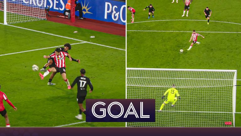 Adam Armstrong penalty extends Southampton&#39;s lead over Stoke