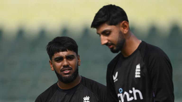 Rehan Ahmed (L) and Shoaib Bashir (R) during England's training session ahead of the third and final Test in Rawalpindi