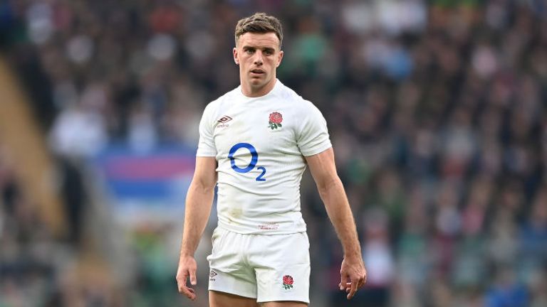 De Engelse fly-half George Ford liep een gescheurde dijspier op tijdens de 45-26 Gallagher Premiership-nederlaag van Sale tegen Saracens