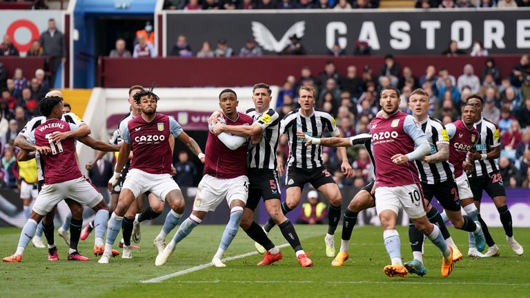 Man-to-man marking in action vs Aston Villa and Newcastle