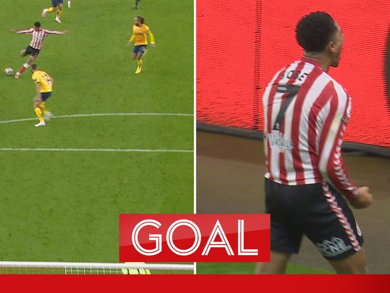 Jobe Bellingham scored a stunning goal for Sunderland in their Sky Bet  Championship clash against Derby County