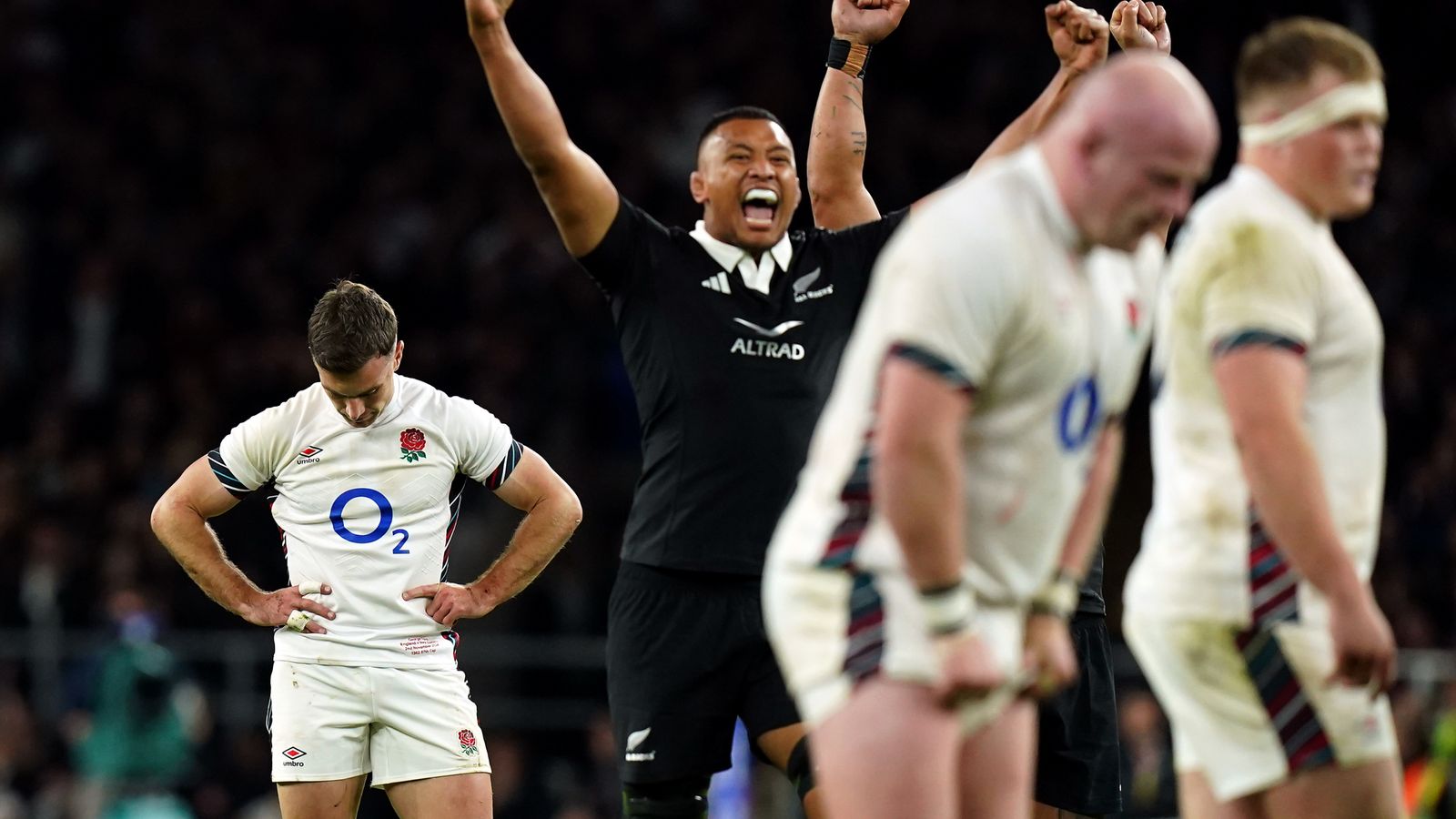 England 22-24 New Zealand: All Blacks edge thriller in dramatic Twickenham finale