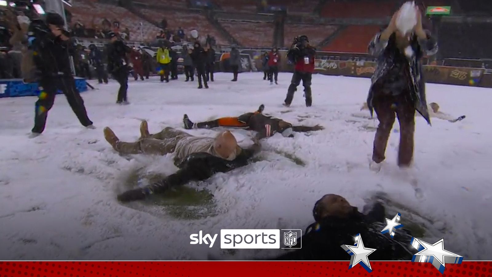 https://e0.365dm.com/24/11/1600x900/skysports-snow-angels-winston_6754320.jpg?20241122075522