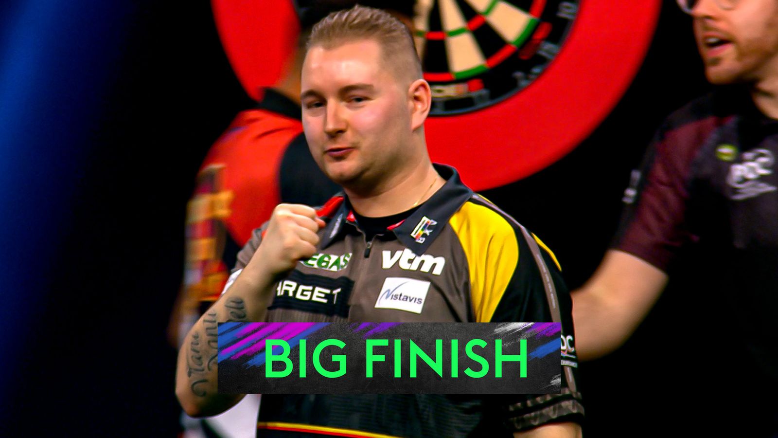 https://e0.365dm.com/24/11/1600x900/skysports-van-den-bergh-darts_6744172.jpg?20241109203823