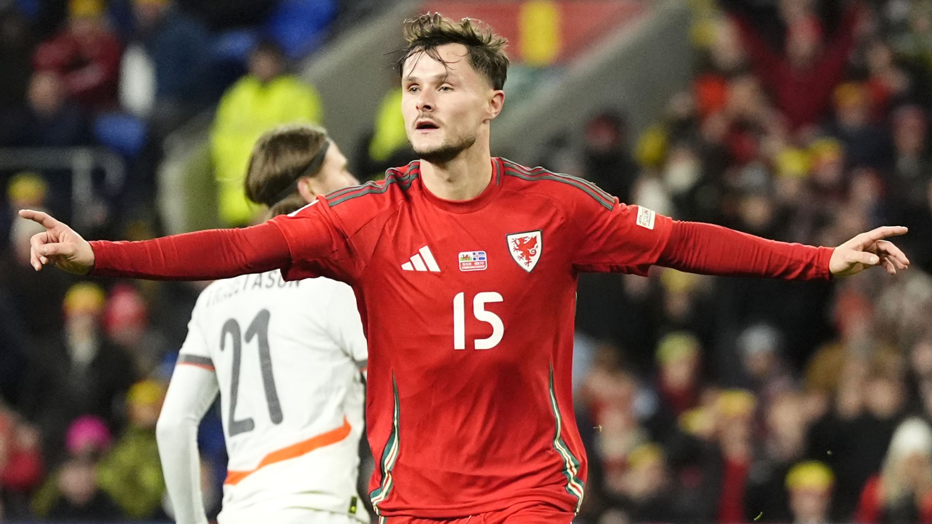 Cullen's double leads Wales to Nations League promotion with Iceland win