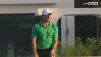 McIlroy sinks huge putt as he makes late surge in Dubai!