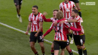 'Massive massive moment!' | Bramall Lane erupts as Davies moves Sheff Utd top!