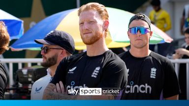 Who are the favourites in New Zealand-England Test series?