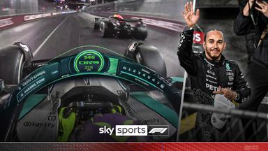 Hamilton EASILY overtakes Verstappen in sensational recovery drive!