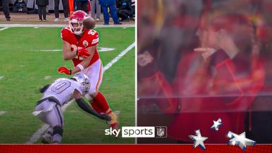 Kelce's NO-LOOK trick play sets up Chiefs touchdown as Swift celebrates!