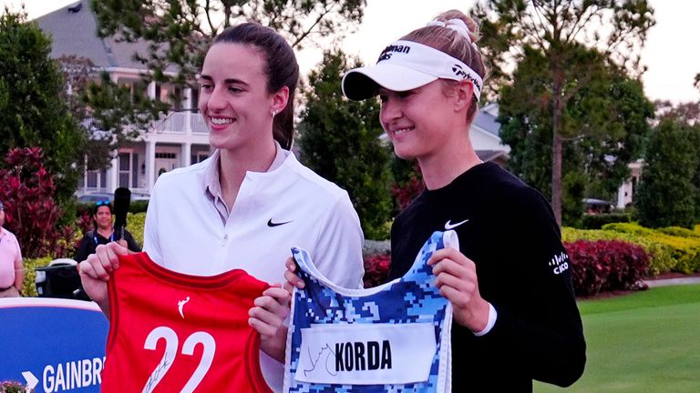 Caitlin Clark dan Nelly Korda di ANNIKA Pro-Am (Associated Press)