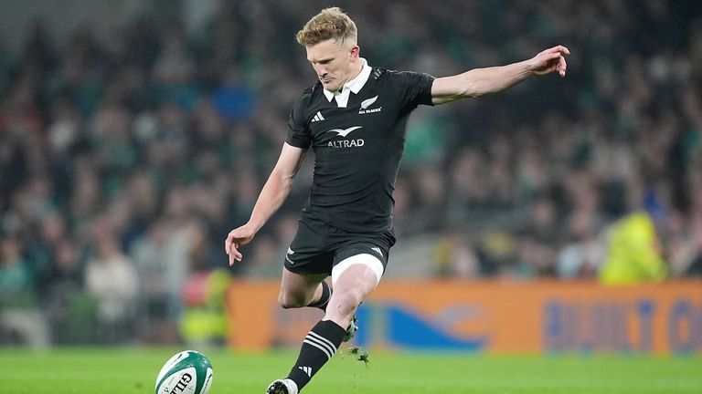 New Zealand's Damian McKenzie scores a penalty against Ireland during the Autumn international match at Aviva Stadium