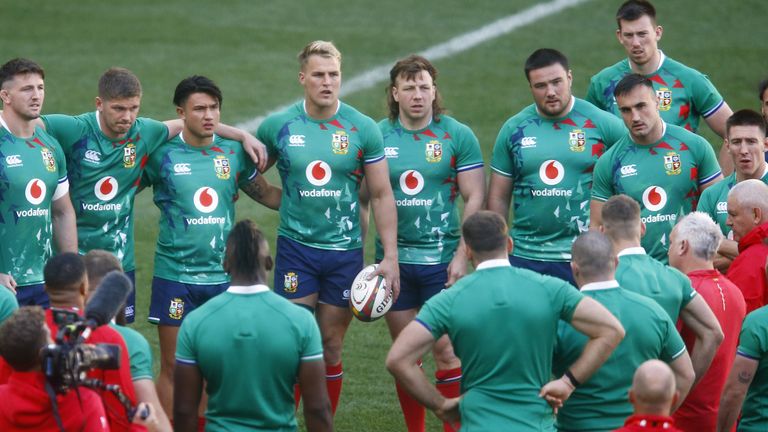 The British & Irish Lions' huddle during the captains run at the Cape Town Stadium, Cape Town in 2021