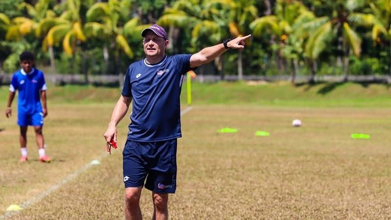 Samoa head coach Jess Ibrom [Credit: Oceania Football]