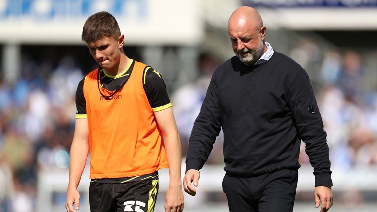 Keith Hill (right) was in charge at Scunthorpe when they suffered relegation out of the EFL in 2022