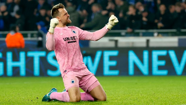 Brugge's goalkeeper Simon Mignolet celebrates after the Champions League opening phase soccer match between Club Brugge and Aston Villa at Jan Breydelstadion in Bruges, Belgium, Wednesday, Nov. 6, 2024. Brugge won the match 1-0. (AP Photo/Geert Vanden Wijngaert)