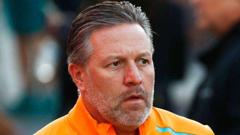 STREETS OF LAS VEGAS, UNITED STATES OF AMERICA - NOVEMBER 21: Zak Brown, CEO, McLaren Racing, arrives at the track during the Las Vegas GP at Streets of Las Vegas on Thursday November 21, 2024, United States of America. (Photo by Sam Bloxham / LAT Images)