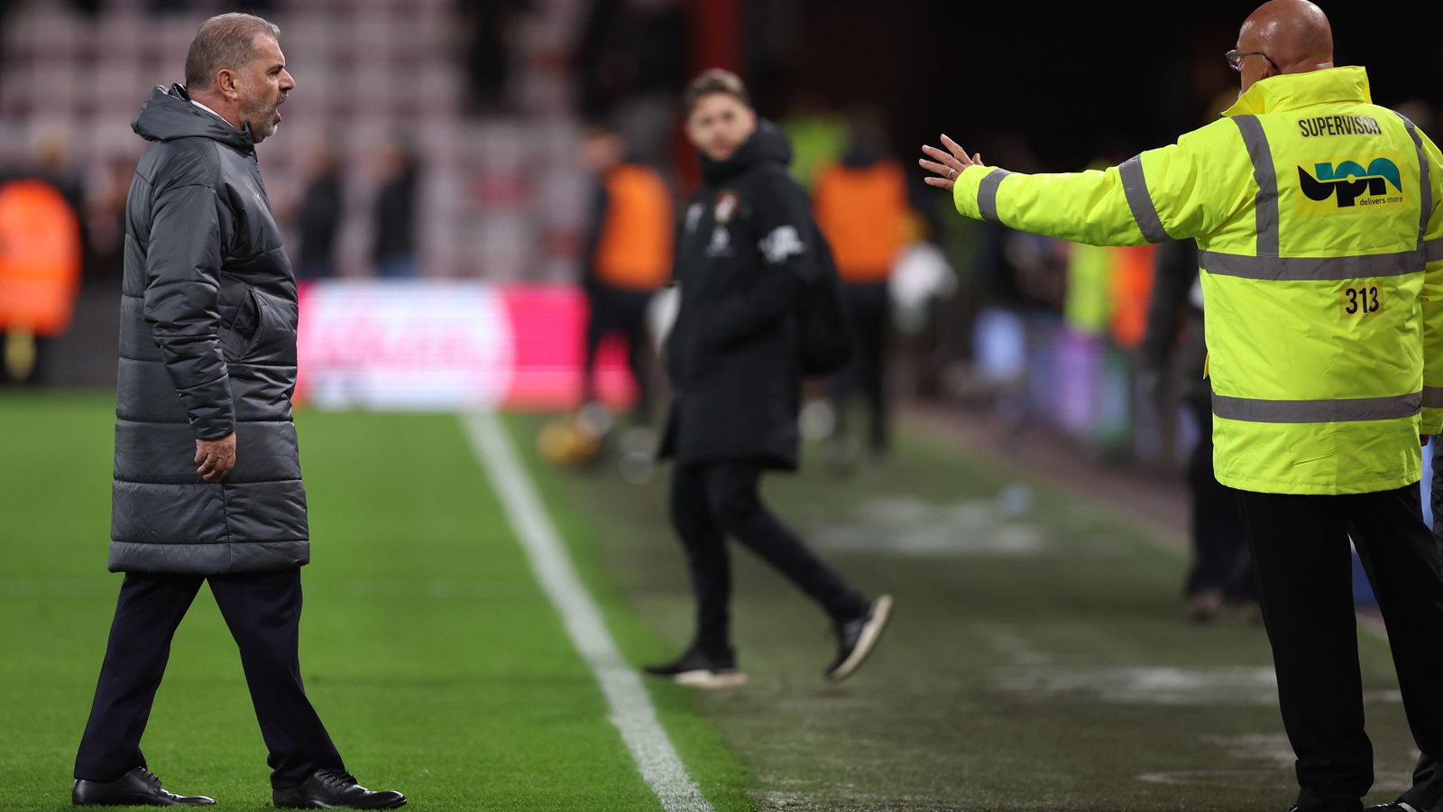 Ange Postecoglou Confronts Tottenham Fans Following Bournemouth Loss ...