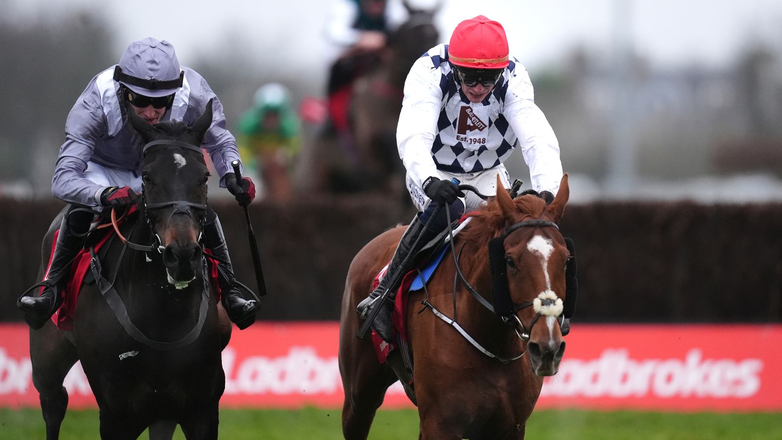 Racing round-up: Big guns stand their ground for King George cracker