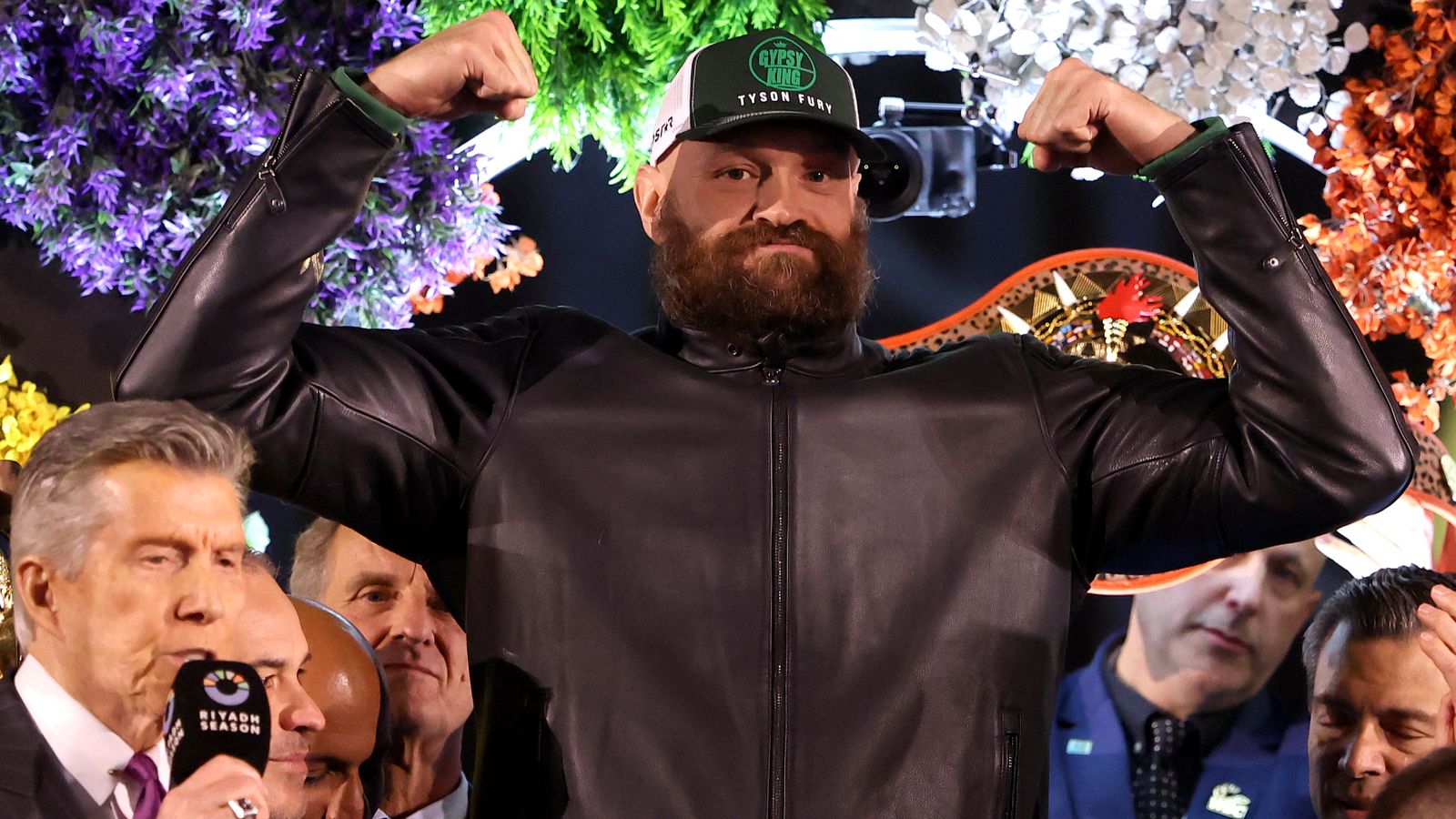 Usyk vs Fury 2: Tyson Fury weighs in almost four stone heavier than ...