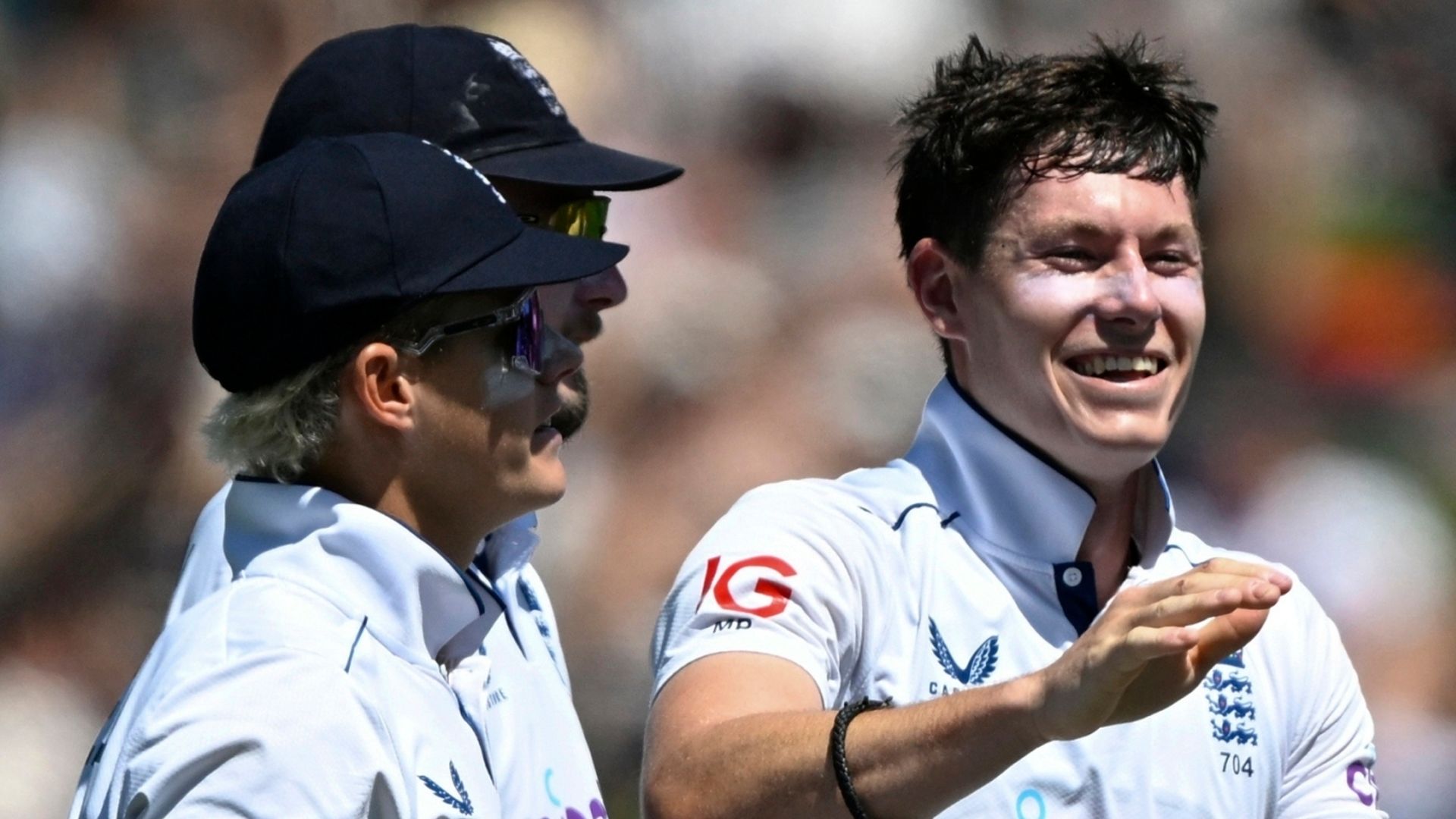 England seamers lead fightback vs New Zealand