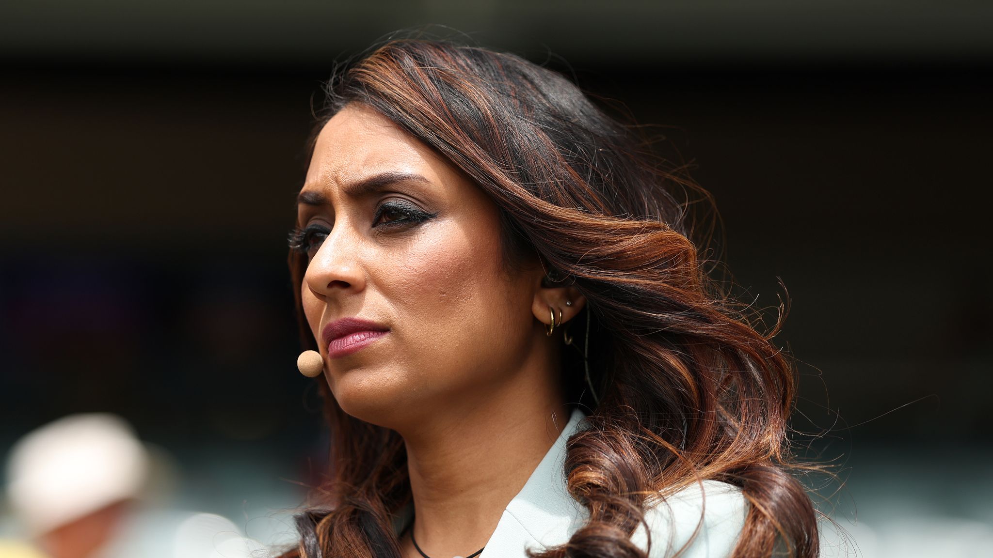 Isa Guha: Commentator apologises for Jasprit Bumrah 'primate' comment ...