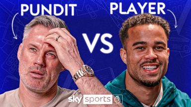 Jamie Carragher vs Justin Kluivert | Player vs Pundit