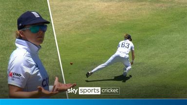 'That wasn't a difficult chance!' | Missed opportunity as England's Bell drops catch