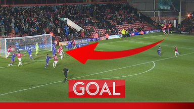 INCREDIBLE! Walsall score direct corner goal!