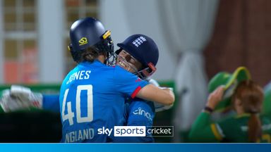 WINNING MOMENT! England beat South Africa in final ODI