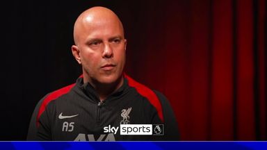 Slot talks playing style, Pep and Liverpool's start to the season!