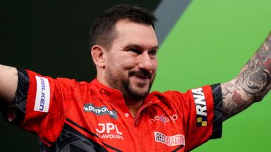 Players Championship Darts: Jonny Clayton wins Event 14 in Netherlands