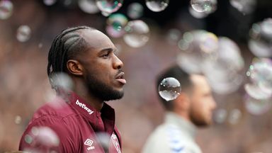 Michail Antonio: West Ham forward undergoes leg surgery after traffic