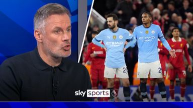 'It's almost a mini-crisis' |  Carra believes City are now battling for top four