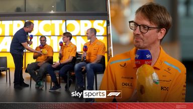 'Slightly sticky' | Ted hilariously gifts McLaren a papaya fruit