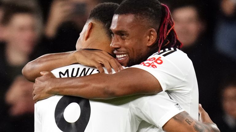 Alex Iwobi celebrates his goal for Fulham with Rodrigo Muniz