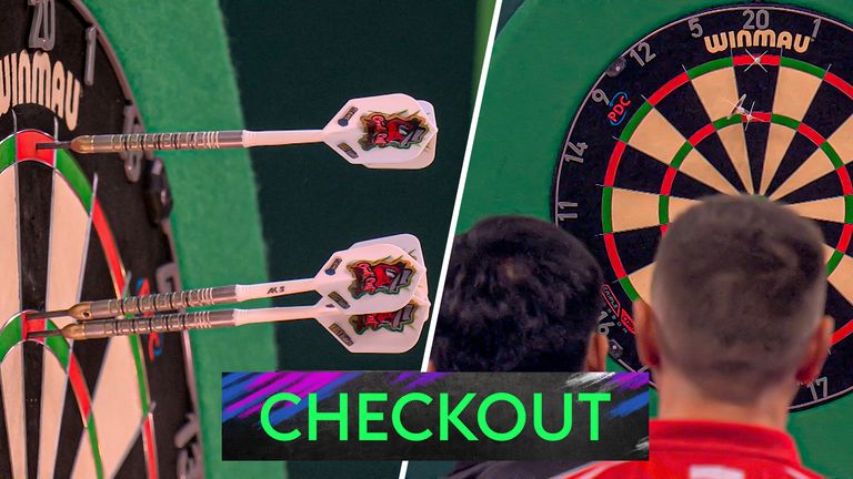 Alexis Toylo hits 160 checkout